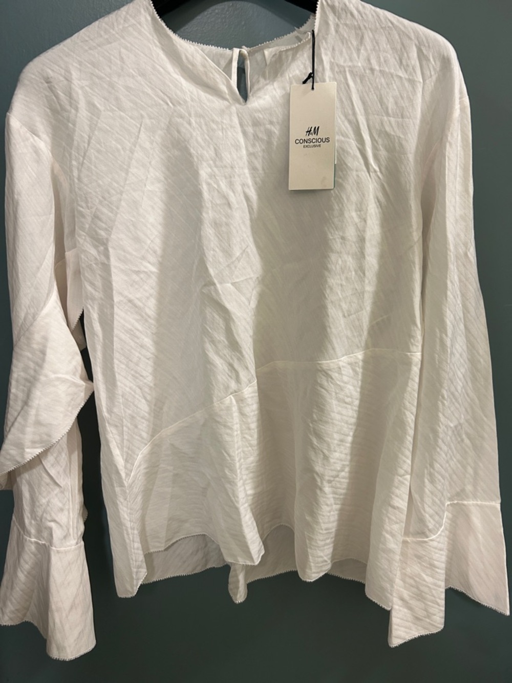 H&M CONSCIOUS Women’s White Long Sleeve Peplum-Style Blouse Size 2 BRAND NEW TAG